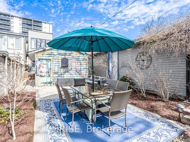 161 Gowan Ave, House semidetached with 3 bedrooms, 3 bathrooms and 2 parking in Toronto ON | Image 24