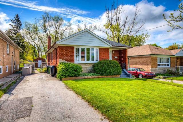 43 Anticosti Dr, House detached with 3 bedrooms, 2 bathrooms and 4 parking in Toronto ON | Image 12