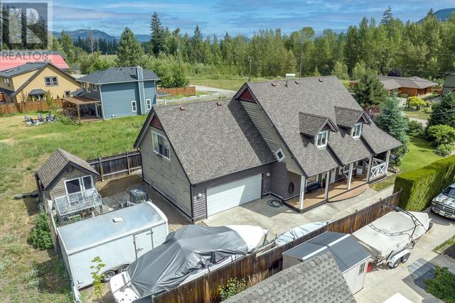 7372 Fintry Delta Road, House detached with 4 bedrooms, 1 bathrooms and 6 parking in Central Okanagan West BC | Image 43