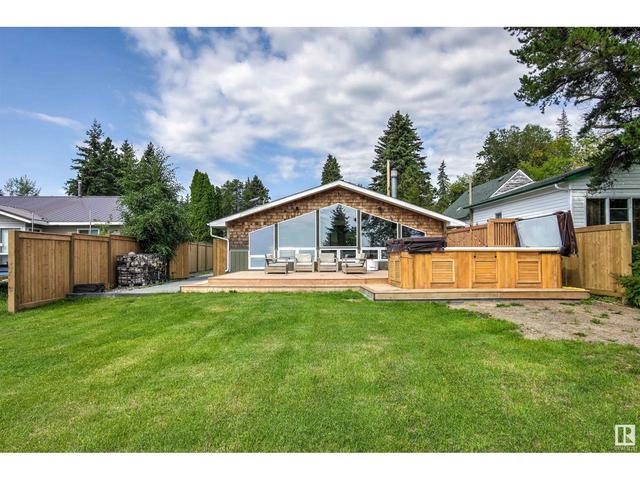 129 1 Av, House detached with 3 bedrooms, 2 bathrooms and null parking in Seba Beach AB | Image 25