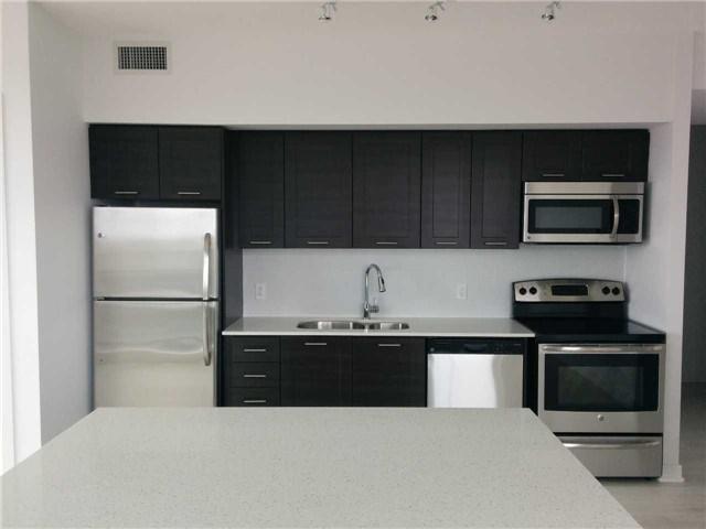 1001 - 2212 Lake Shore Blvd W, Condo with 2 bedrooms, 2 bathrooms and 1 parking in Toronto ON | Image 2