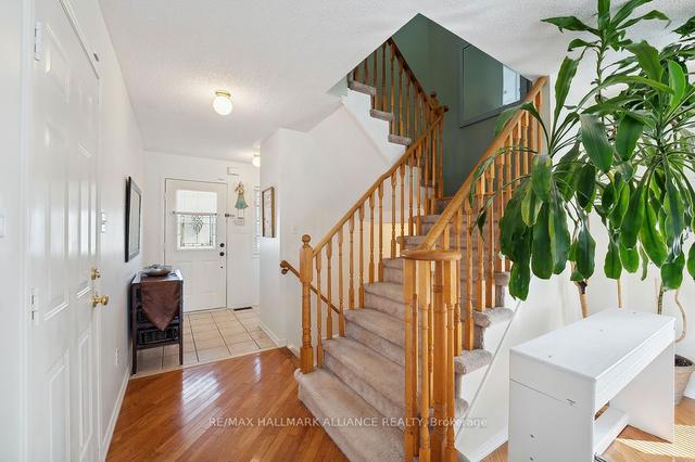 18 Arabia Gate, House attached with 3 bedrooms, 4 bathrooms and 3 parking in Brampton ON | Image 27