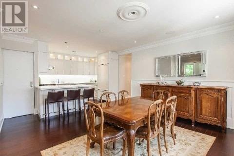 152 Highbourne Rd, House detached with 6 bedrooms, 3 bathrooms and 3 parking in Toronto ON | Image 5