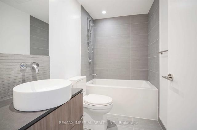 3711 - 161 Roehampton Ave W, Condo with 1 bedrooms, 1 bathrooms and 0 parking in Toronto ON | Image 17