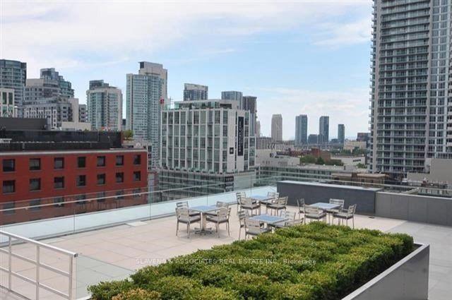 1712 - 80 John St, Condo with 2 bedrooms, 2 bathrooms and 2 parking in Toronto ON | Image 8