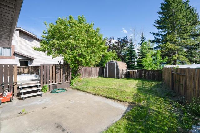 896 Whitehill Way Ne, House detached with 3 bedrooms, 2 bathrooms and 3 parking in Calgary AB | Image 14