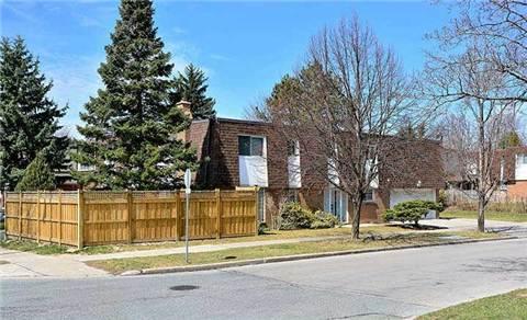 8 Trudy Rd, House semidetached with 3 bedrooms, 2 bathrooms and 4 parking in Toronto ON | Image 2