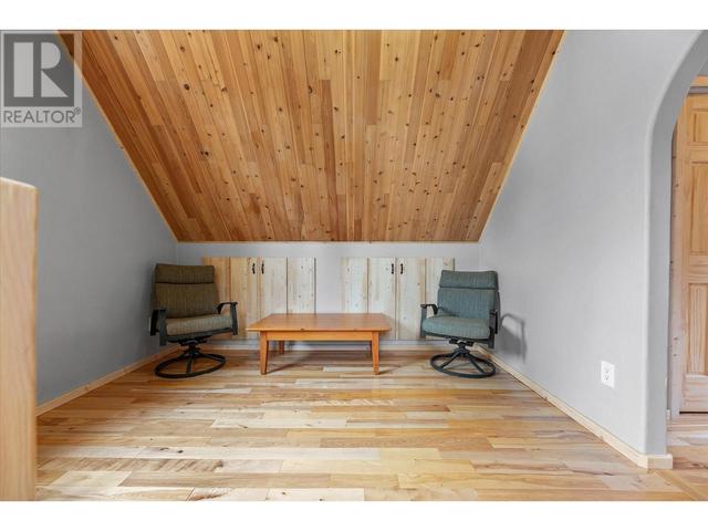 27 - 10250 Dee Lake Road Road, Home with 2 bedrooms, 1 bathrooms and 2 parking in Central Okanagan BC | Image 14