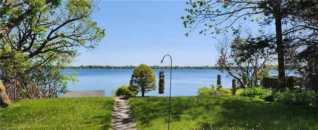 2034c Old Highgway 2, House detached with 2 bedrooms, 1 bathrooms and null parking in Quinte West ON | Image 12