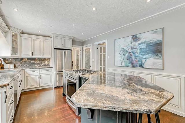 2124 Agincourt Cres, House detached with 4 bedrooms, 3 bathrooms and 6 parking in Burlington ON | Image 7