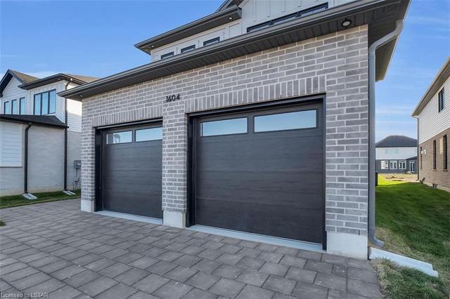 1604 Applerock Avenue, House detached with 4 bedrooms, 2 bathrooms and 4 parking in London ON | Image 14