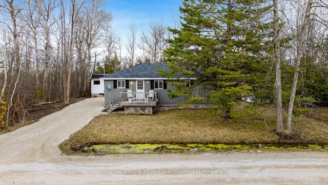 91 Glenlake Blvd, House detached with 3 bedrooms, 1 bathrooms and 3 parking in Collingwood ON | Image 29