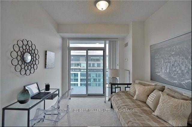 2407 - 16 Brookers Lane, Condo with 2 bedrooms, 2 bathrooms and 1 parking in Toronto ON | Image 5