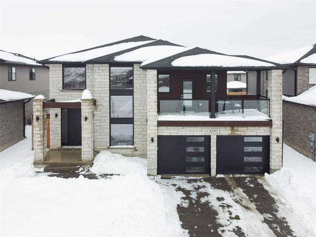 1070 Melsetter Way, House detached with 4 bedrooms, 3 bathrooms and 6 parking in London ON | Image 1