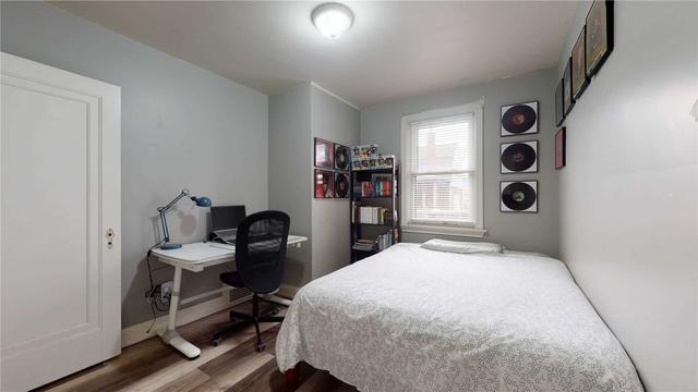 83 Twenty Seventh St, House detached with 2 bedrooms, 2 bathrooms and 3 parking in Toronto ON | Image 6