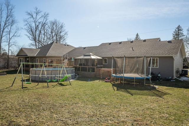 124 River Dr, House detached with 3 bedrooms, 3 bathrooms and 8 parking in Quinte West ON | Image 28