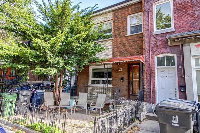 43 Claremont St, House semidetached with 3 bedrooms, 2 bathrooms and 0 parking in Toronto ON | Image 12