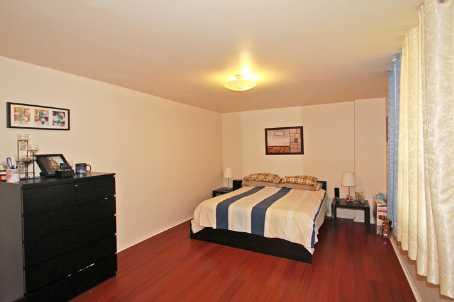 901 - 5 Massey Sq, Condo with 1 bedrooms, 1 bathrooms and null parking in Toronto ON | Image 6