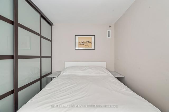 1214 - 200 Victoria St, Condo with 1 bedrooms, 1 bathrooms and 0 parking in Toronto ON | Image 16