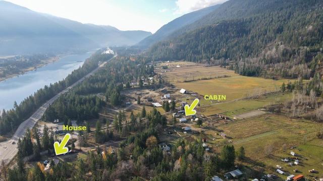 2363 Highway 3a, House detached with 7 bedrooms, 1 bathrooms and 2 parking in Central Kootenay I BC | Image 44