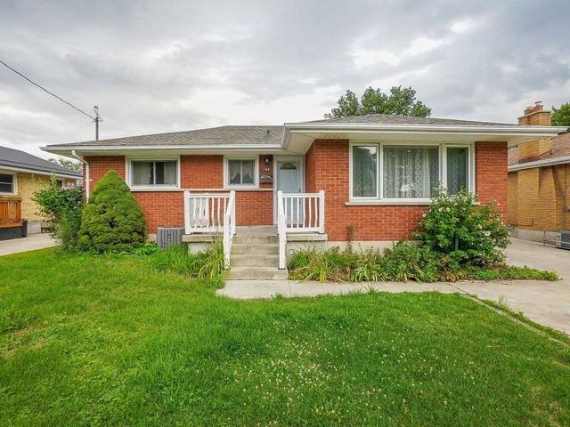 1769 Whitehall Dr, House detached with 3 bedrooms, 2 bathrooms and 7 parking in London ON | Card Image