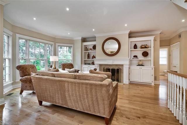 197 Forestwood Drive, House detached with 6 bedrooms, 3 bathrooms and 10 parking in Oakville ON | Image 15