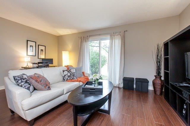48 - 17 Quail Dr, Townhouse with 3 bedrooms, 2 bathrooms and 1 parking in Hamilton ON | Image 7