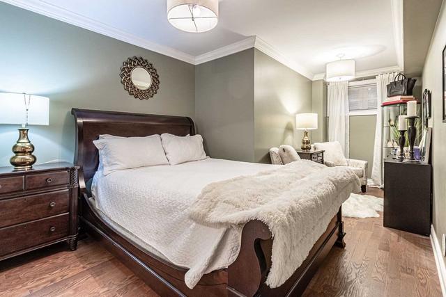 24 - 15 Hays Blvd, Townhouse with 2 bedrooms, 2 bathrooms and 1 parking in Oakville ON | Image 9