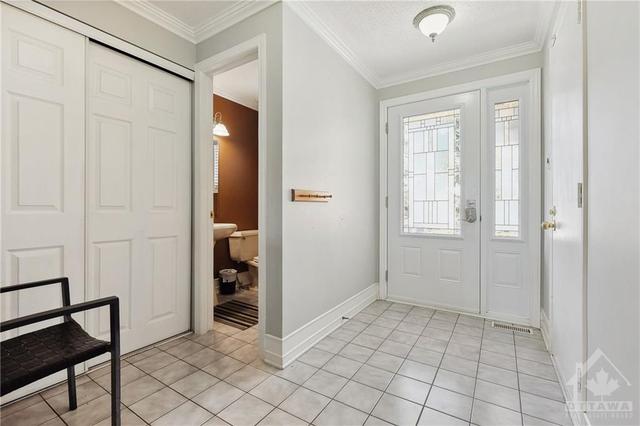1894 La Chapelle Street, House detached with 3 bedrooms, 3 bathrooms and 4 parking in Ottawa ON | Image 7