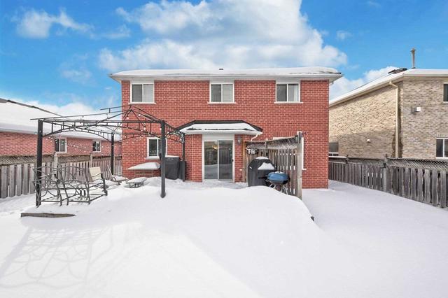 9 Sumac St, House detached with 4 bedrooms, 4 bathrooms and 6 parking in Barrie ON | Image 8