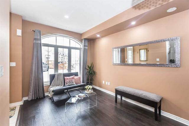 unit 4 - 3 Eaton Park Lane, House attached with 4 bedrooms, 4 bathrooms and 2 parking in Toronto ON | Image 17