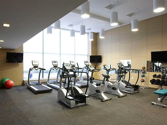 1211 - 8 Telegram Mews, Condo with 1 bedrooms, 1 bathrooms and 1 parking in Toronto ON | Image 16