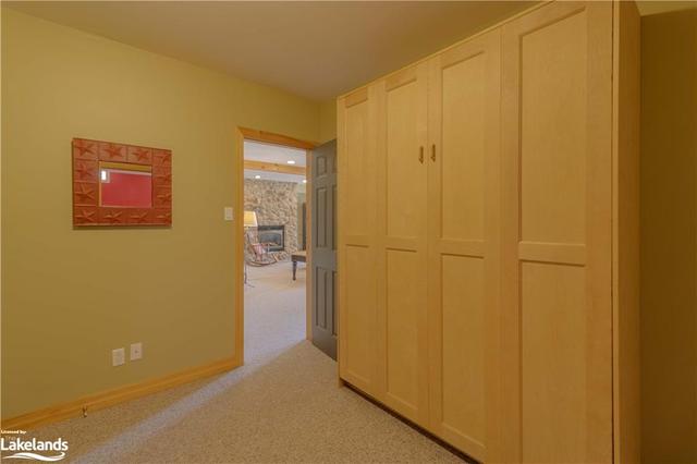 Murphy bed in the lower level | Image 25