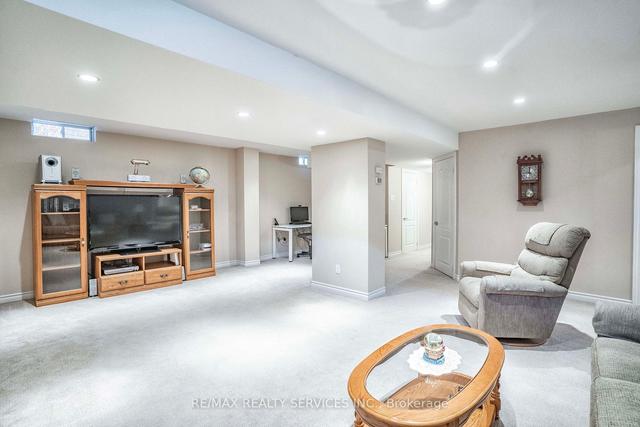 79 Trailside Walk, House detached with 1 bedrooms, 3 bathrooms and 6 parking in Brampton ON | Image 15