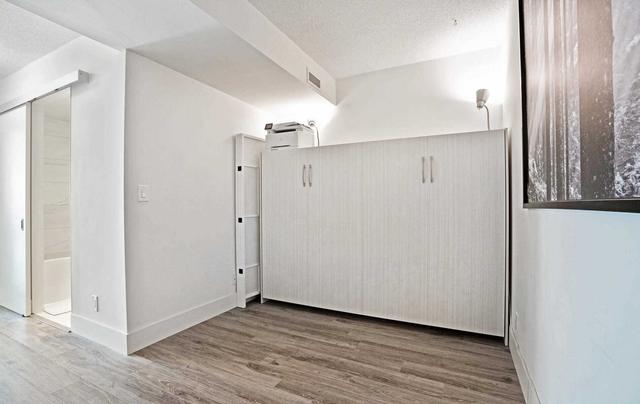 lph18 - 36 Blue Jays Way, Condo with 2 bedrooms, 2 bathrooms and 0 parking in Toronto ON | Image 11
