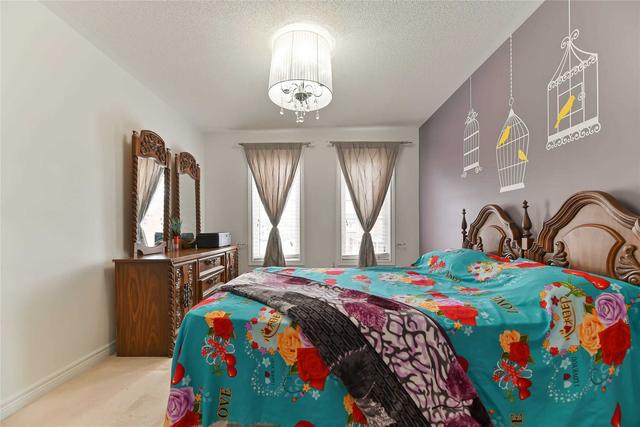80 Natronia Tr, House semidetached with 4 bedrooms, 3 bathrooms and 3 parking in Brampton ON | Image 24