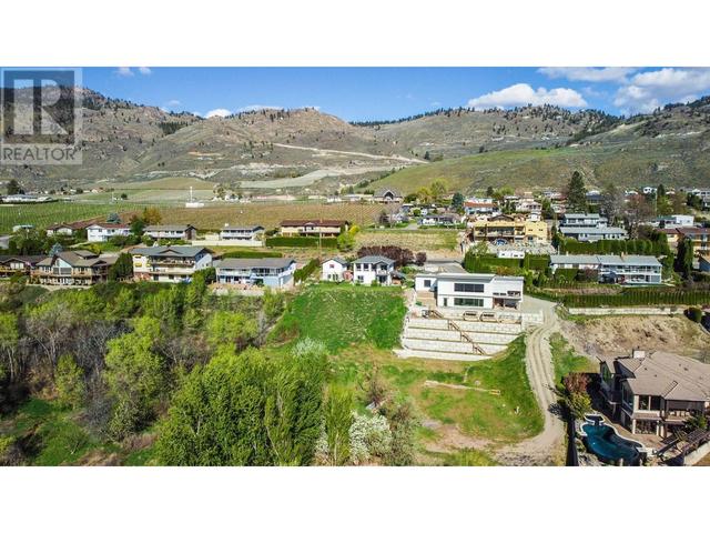 4004 39th Street, House detached with 2 bedrooms, 2 bathrooms and 3 parking in Okanagan Similkameen A BC | Image 52