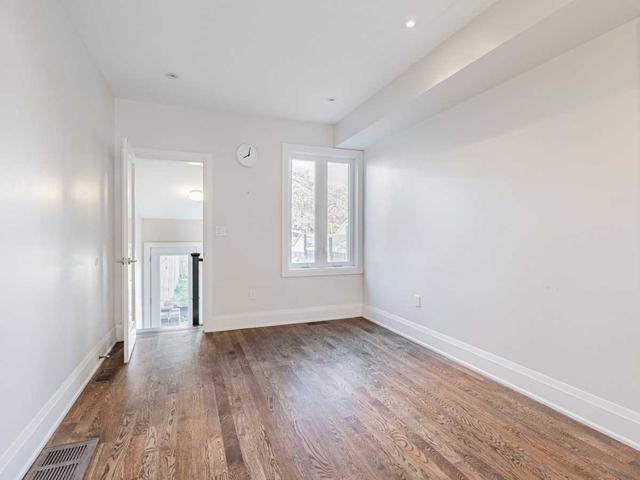104 Hallam St, House semidetached with 3 bedrooms, 3 bathrooms and 0 parking in Toronto ON | Image 5