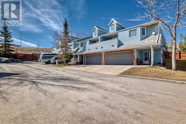 90 Valley Ridge Heights Nw, House attached with 2 bedrooms, 3 bathrooms and 4 parking in Calgary AB | Image 25