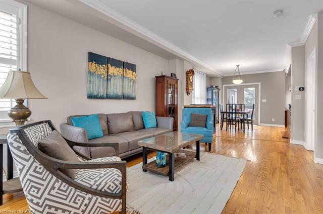 33 Yonge Street, House semidetached with 2 bedrooms, 3 bathrooms and 4 parking in Kingston ON | Image 33