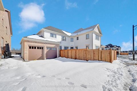 2577 Bandsman Cres, House detached with 4 bedrooms, 4 bathrooms and 6 parking in Oshawa ON | Card Image