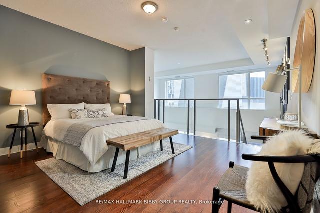 404 - 1 Scott St, Condo with 1 bedrooms, 2 bathrooms and 1 parking in Toronto ON | Image 9