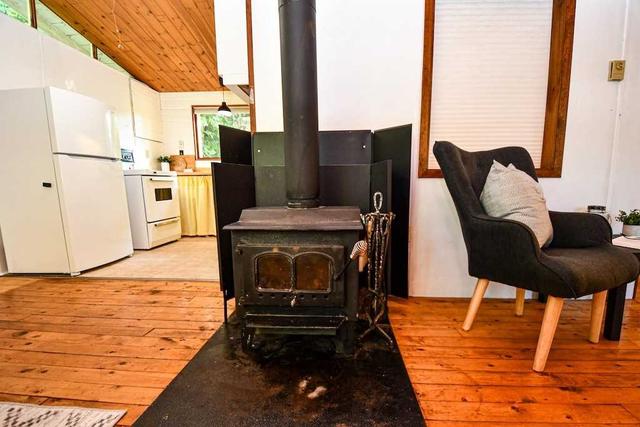 14 Fire Route 94c, House detached with 2 bedrooms, 1 bathrooms and 4 parking in Trent Lakes ON | Image 14