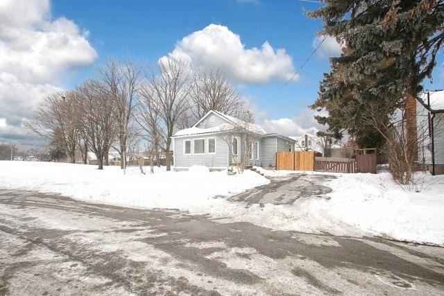172 Mitchell Ave, House detached with 2 bedrooms, 2 bathrooms and 4 parking in Oshawa ON | Image 10