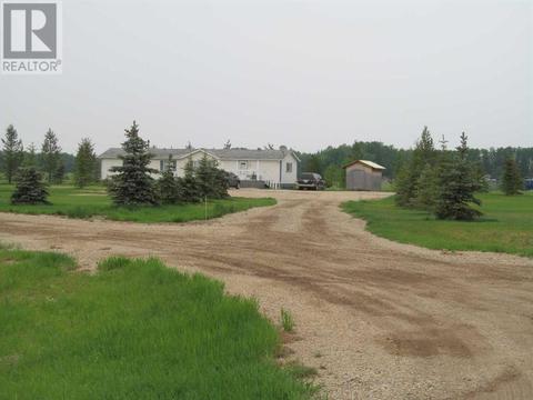 70034 Range Road 64a, Home with 3 bedrooms, 2 bathrooms and null parking in Greenview No. 16 AB | Card Image