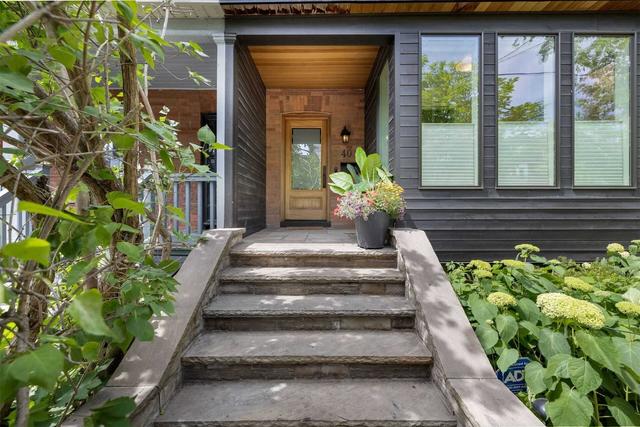 40 Dupont St, House semidetached with 4 bedrooms, 2 bathrooms and 2 parking in Toronto ON | Image 12