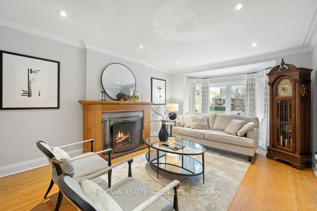 81 Felbrigg Ave, House detached with 3 bedrooms, 4 bathrooms and 4 parking in Toronto ON | Image 36