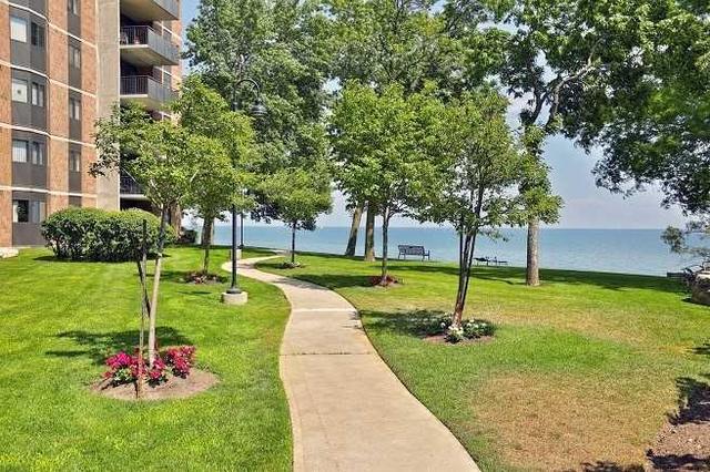 609 - 5250 Lakeshore Rd, Condo with 2 bedrooms, 2 bathrooms and 1 parking in Burlington ON | Image 3