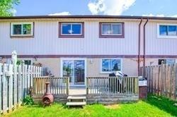 34 Jacob Sq, House attached with 3 bedrooms, 2 bathrooms and 3 parking in Brampton ON | Image 17