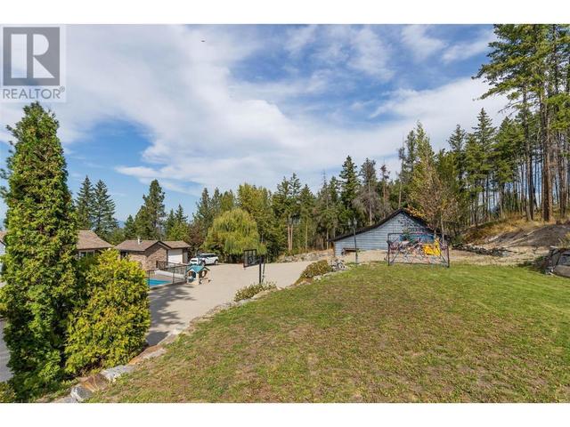 4444 June Springs Road, House detached with 5 bedrooms, 4 bathrooms and 12 parking in Central Okanagan BC | Image 22